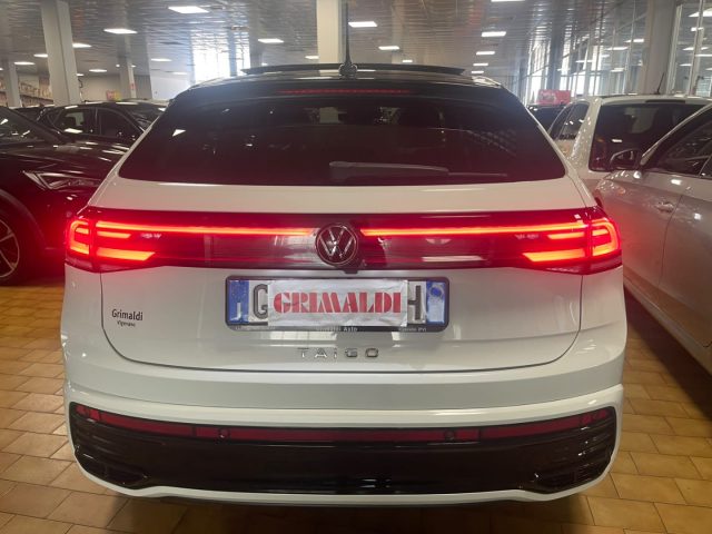 Volkswagen Taigo 1.0 TSI R-Line MATRIX 18" C/GRIMALDI SPECIAL DAY - foto 4 di 23