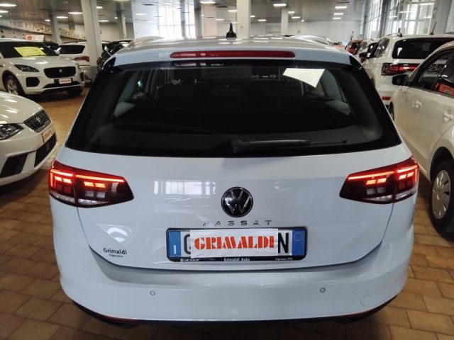 Volkswagen Passat VAR. 2.0 TDI SCR EVO DSG Business - foto 4 di 4