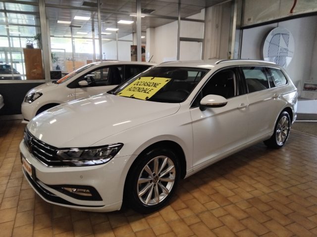 Volkswagen Passat VAR.2.0 TDI SCR EVO DSG Business C/GRIMALDI SP.DAY - foto 3 di 4