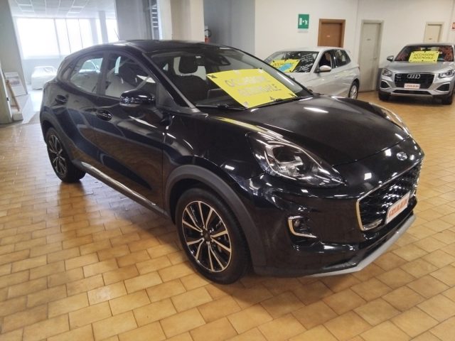Ford Puma 1.0 EcoBoost Hybrid 125 CV Titanium, del 2024, 61.353 km, in vendita a Vigevano (PV)
