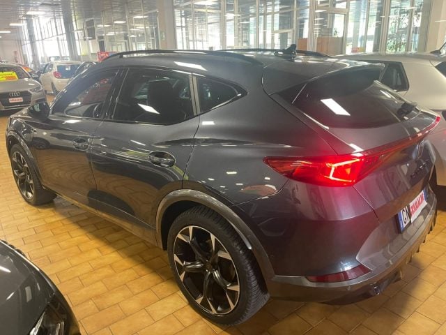 CUPRA Formentor 1.4 e-Hybrid DSG PLUG IN 19" VIDEO, del 2023, 38.218 km, in vendita a Vigevano (PV)