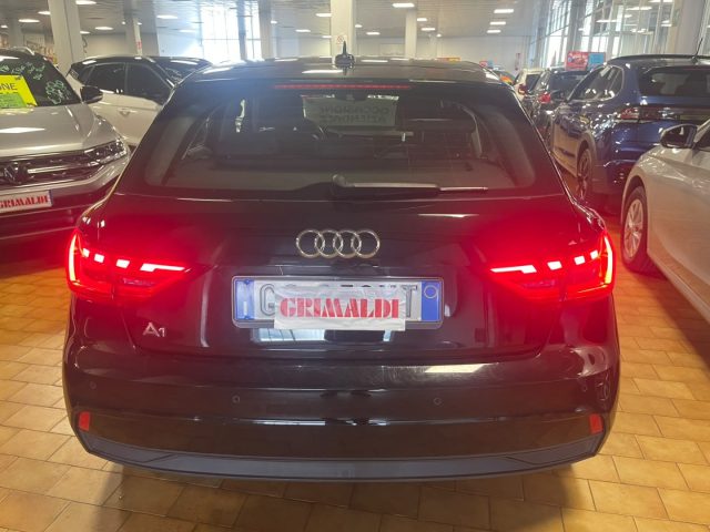 Audi A1 SPORTBACK 30 TFSI S tronic Admired LED - foto 4 di 4