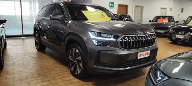 Skoda Kodiaq 2.0 TDI 4x4 DSG Selection Style TETTO PELLE, del 2024, 48.231 km, in vendita a Vigevano (PV)