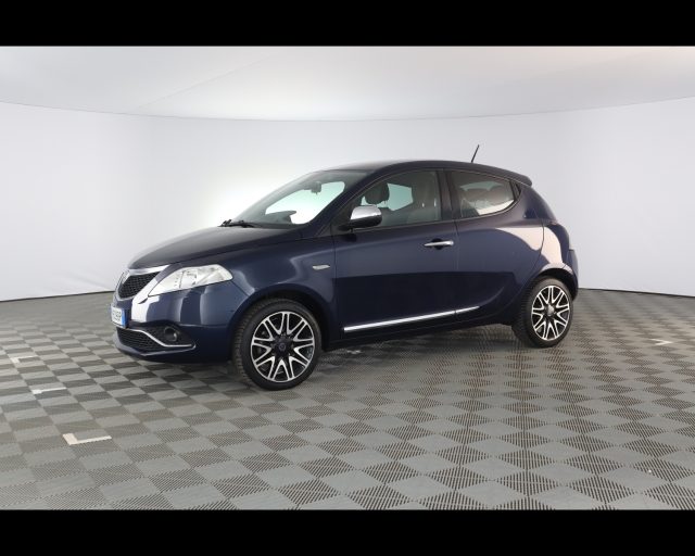 Lancia Ypsilon III 2015 - 1.3 mjt Platinum s&s 95cv my16 usato a PIACENZA