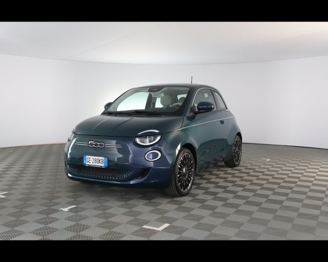 Fiat 500 IV 2020 - e 42 kWh La Prima - foto 2 di 4