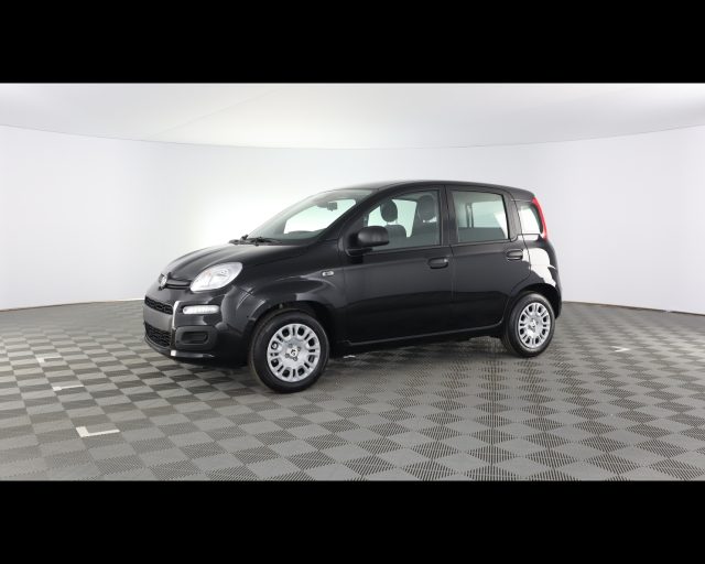 Fiat Panda My25 1.0 70cv Hybrid km 0 a PIACENZA