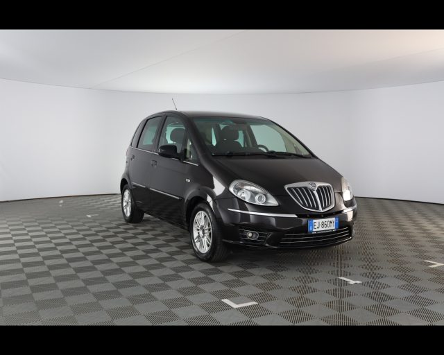 Lancia MUSA II 2007 - 1.4 16v Platinum c/sens.par. s/TA - foto 4 di 4