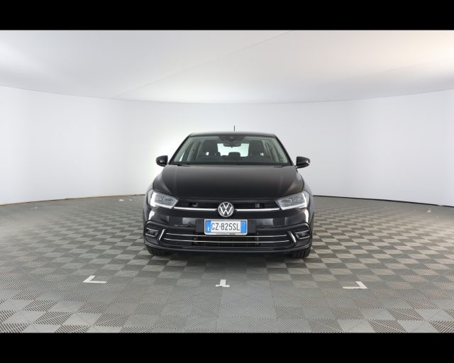 Volkswagen Polo VI 2022 - 1.0 tsi Style 95cv - foto 3 di 4