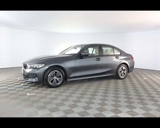 BMW 318 Serie 3 G20 2019 Berlina - d mhev 48V Luxury auto - foto 3 di 4