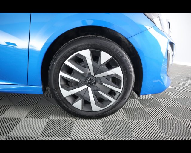 Peugeot 208 1.2 puretech Active s&s 75cv, del 2024, 33.134 km, in vendita a Piacenza (PC)