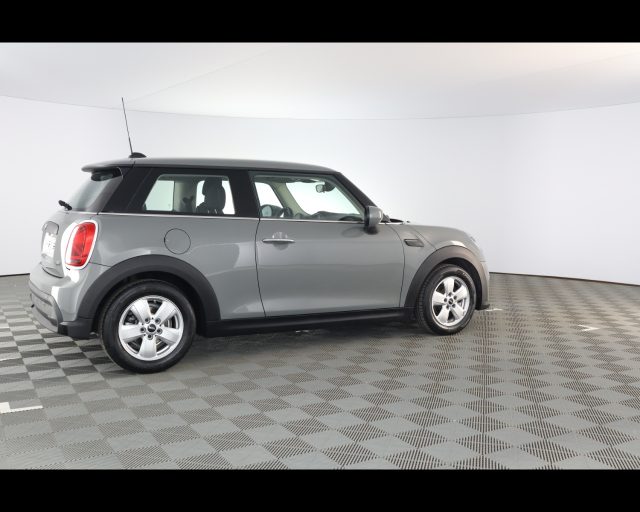 MINI Mini 3p 1.5 One Essential 75cv, del 2022, 43.500 km, in vendita a Piacenza (PC)
