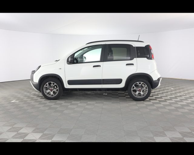 Fiat Panda 1.0 firefly hybrid City Cross s&s 70cv 5p.ti usato a PIACENZA