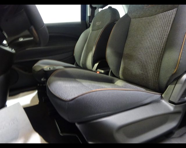 Fiat 500e 42 kWh Icon - foto 4 di 4