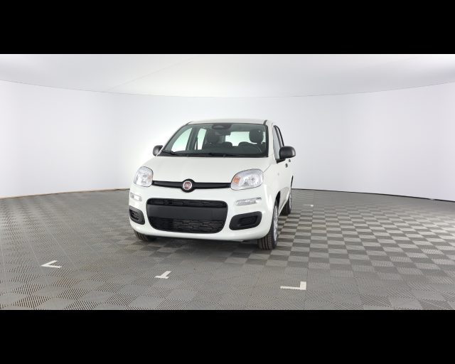 Fiat Panda 1.0 firefly hybrid Icon s&s 70cv - foto 3 di 4
