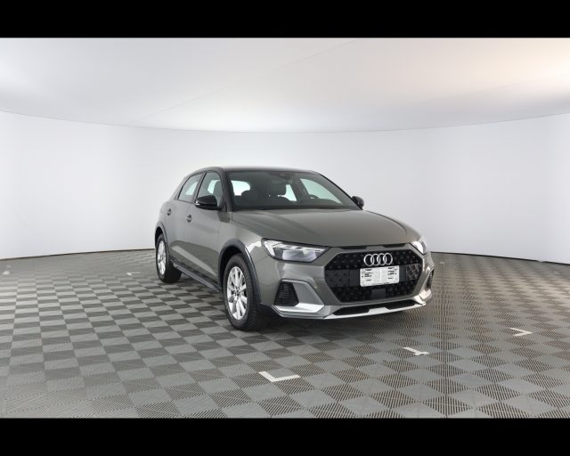 Audi A1 II 2019 Citycarver - Citycarver 25 1.0 tfsi 95cv - foto 4 di 4
