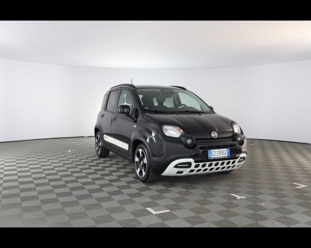 Fiat Panda III 2021 Cross - 1.0 firefly hybrid Cross s&s 70 - foto 4 di 4