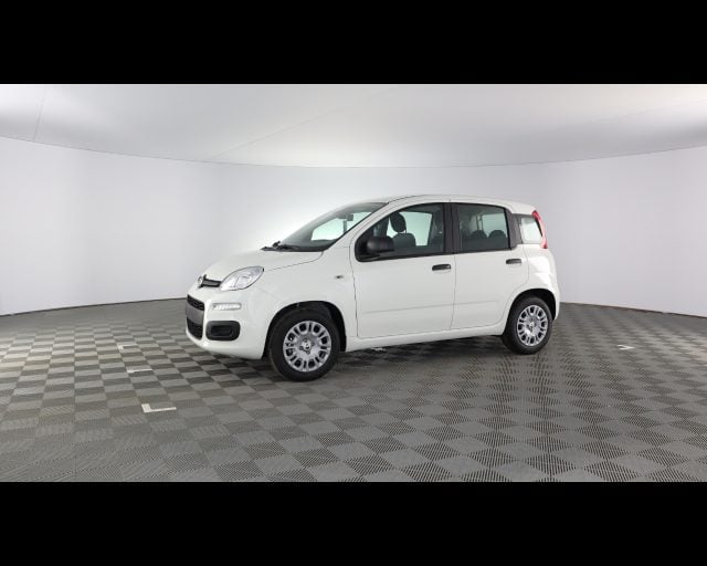 Fiat Panda My25 1.0 70cv Hybrid, del 2025, in vendita a Piacenza (PC)