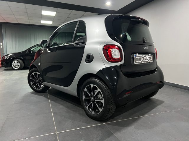 smart forTwo 70 1.0 twinamic Passion - foto 3 di 4