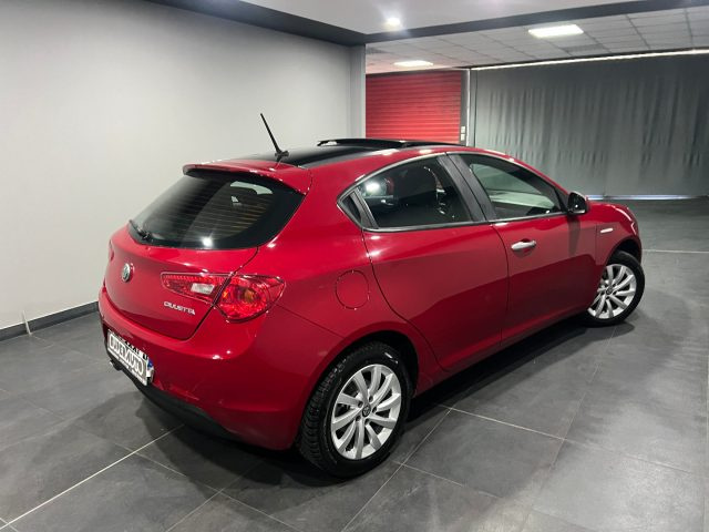 Alfa Romeo Giulietta 1.6 JTDm 120 CV Super - foto 3 di 4