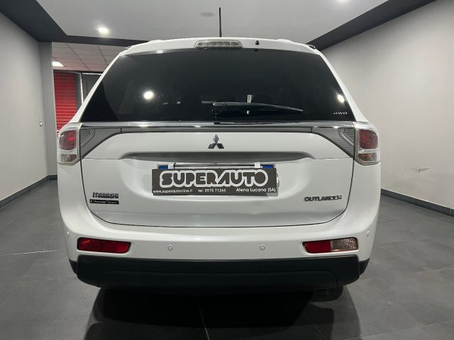 Mitsubishi Outlander 2.2 DI-D 4WD Intense UNICO PROPRITARIO - foto 4 di 4