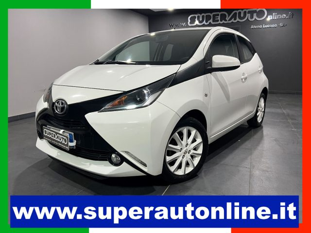 Toyota Aygo 1.0 VVT-i 69 CV 5 porte x-play MY usato a ATENA LUCANA