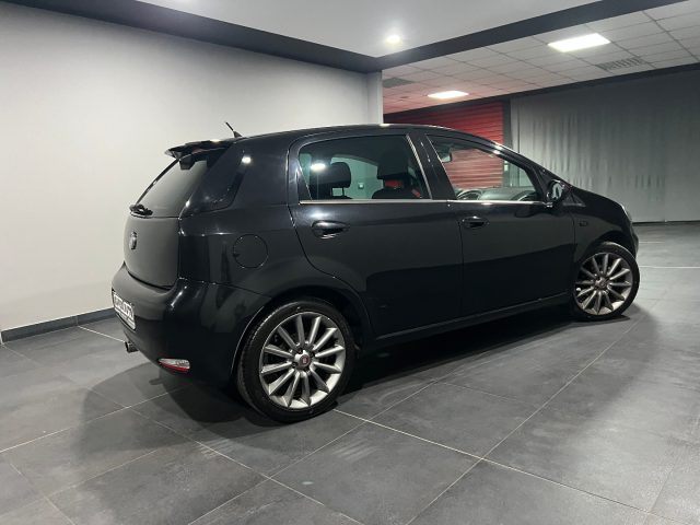 Fiat Punto 1.3 MJT 75 CV 5 porte SPORT - foto 3 di 4