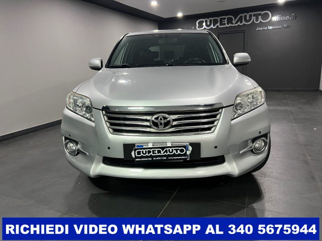 Toyota RAV 4 2.2 D-4D 150 cv EXCLUSIVE - foto 2 di 4