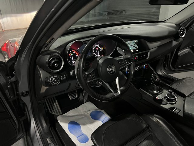Alfa Romeo Giulia 2.2 Turbodiesel 210 CV AT8 AWD Q4 Veloce usato a ATENA LUCANA