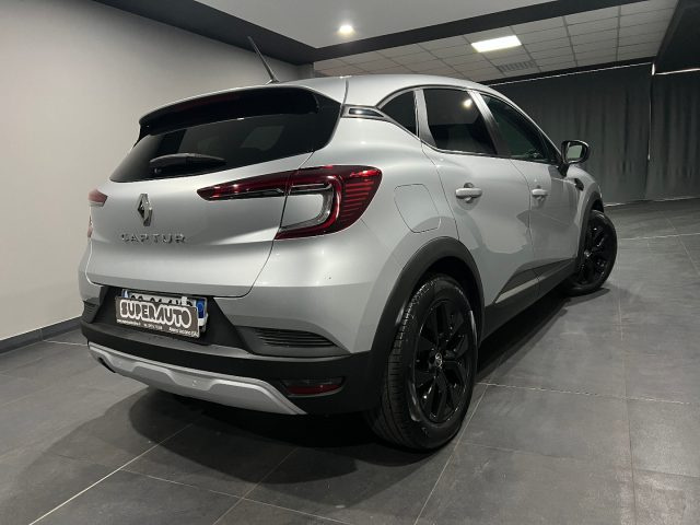 Renault Captur Blue dCi 115 CV EDC - foto 3 di 4