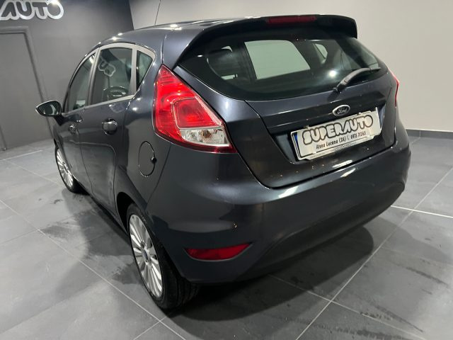 Ford Fiesta 1.6 TDCi 5 porte / 95 CV - E5 - foto 4 di 4