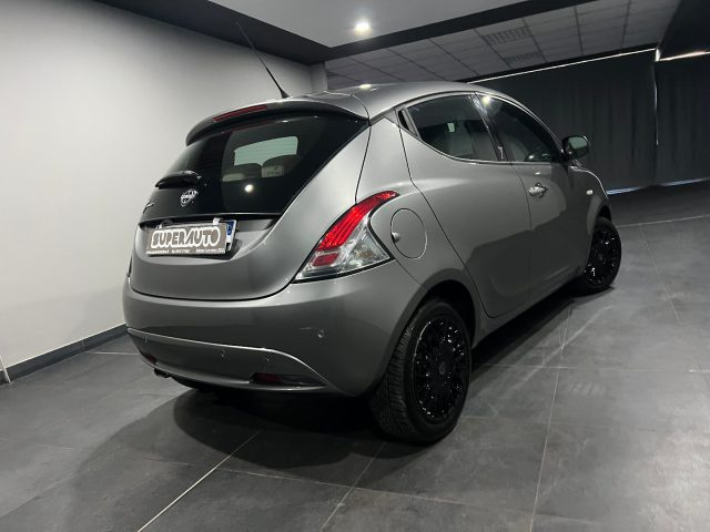 Lancia Ypsilon 1.3 MJT 16V 95 CV 5 porte S&S Gold UNICAPRO - foto 3 di 4