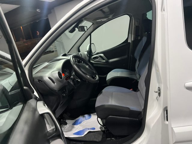 Peugeot Partner Tepee MIX 1.6 HDI AUTOCARRO 5 POSTI, del 2017, 353.305 km, in vendita a Atena Lucana (SA)