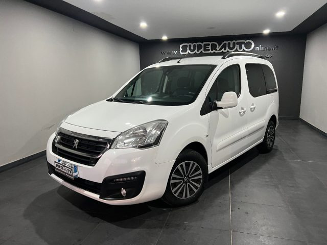 Peugeot Partner Tepee MIX 1.6 HDI AUTOCARRO 5 POSTI - foto 3 di 4
