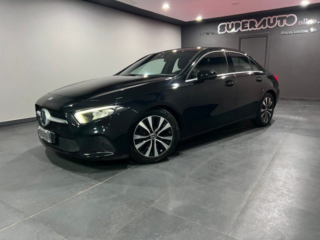 Mercedes-Benz A 180 d SEDAN Automatic Business usato a ATENA LUCANA