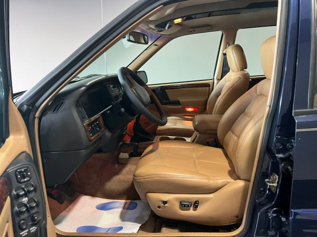 Jeep Grand Cherokee 2.5 TD 4WD Selec-Trac Limited usato a ATENA LUCANA