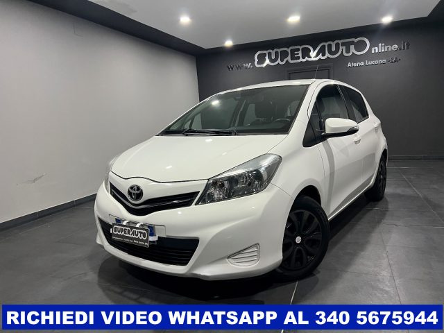 Toyota Yaris 1.0 5 porte Sol - foto 2 di 4