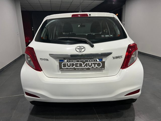 Toyota Yaris 1.0 5 porte Sol - foto 4 di 4