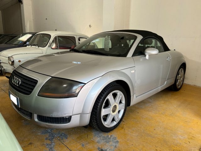 Audi TT Roadster 1.8 T 180 CV - foto 2 di 4