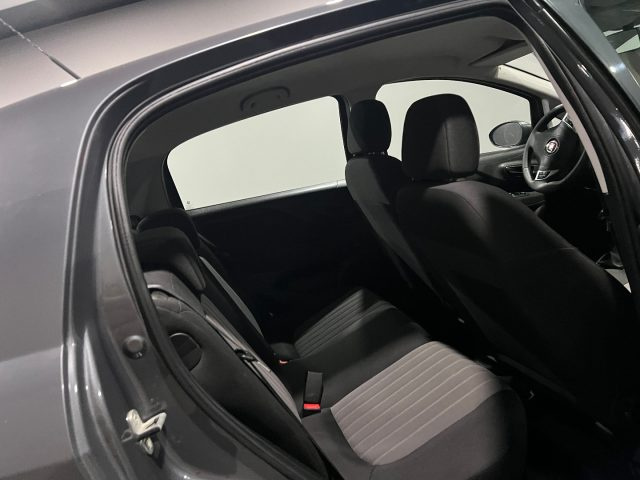 Fiat Punto 1.3 MJT II S&S 95 CV 5 porte Lounge, del 2019, 168.123 km, in vendita a Atena Lucana (SA)