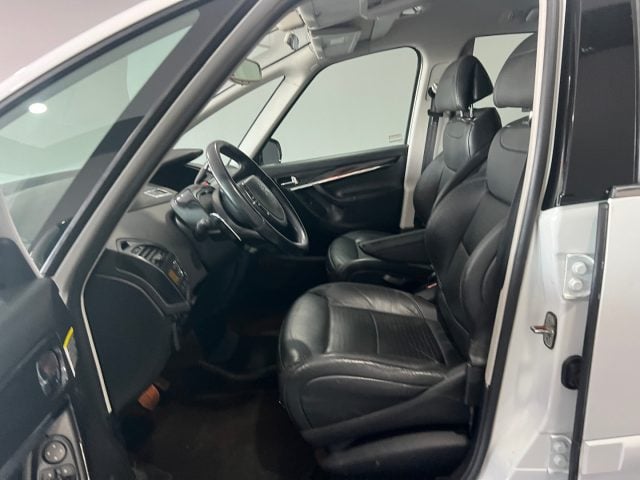 Citroen C4 Picasso 1.6 HDi 110 CMP6 Exclusive, del 2008, 200.000 km, in vendita a Atena Lucana (SA)