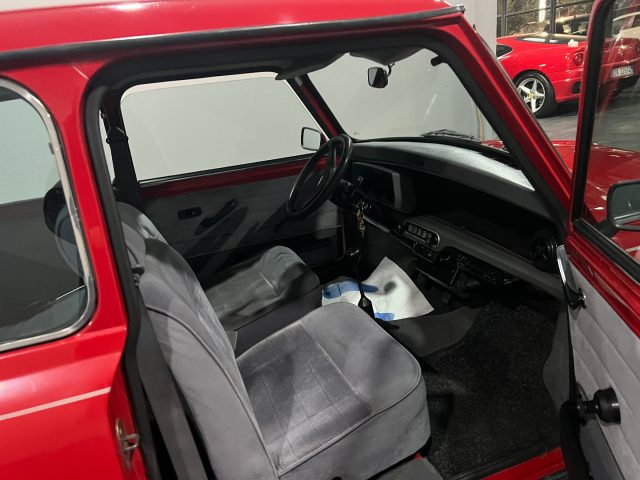 MINI 1000 XL VEICOLO ORIGINALE d'epoca a ATENA LUCANA