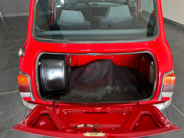MINI 1000 XL VEICOLO ORIGINALE d'epoca a ATENA LUCANA