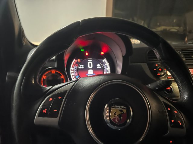 Abarth 595 1.4 Turbo T-Jet 160 CV Essesse a libretto, del 2016, 125.232 km, in vendita a Atena Lucana (SA)