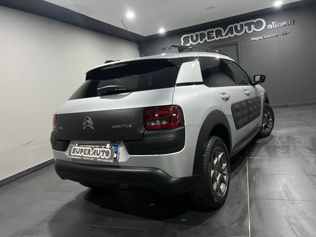Citroen C4 Cactus BlueHDi 100 Shine - foto 3 di 4