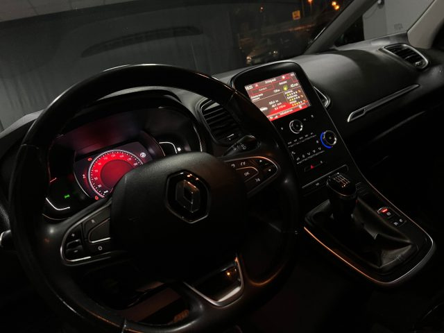 Renault Grand Scenic Blue dCi 120 CV EDC Sport Edition2 usato a ATENA LUCANA