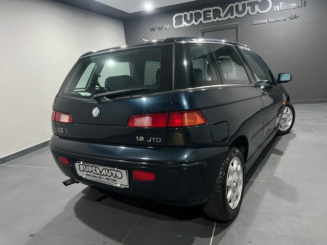 Alfa Romeo 145 1.9 JTD cat - foto 3 di 4