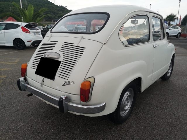 Oldtimer Fiat 600 D - foto 2 di 15