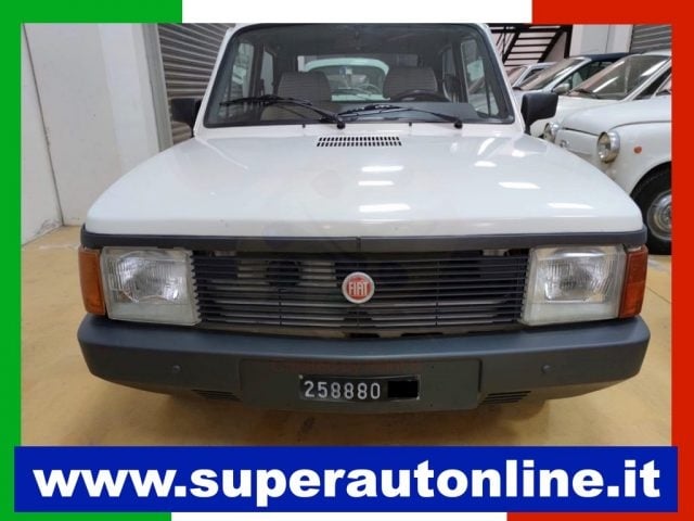 Fiat 127 TERZA SERIE 900 SPECIAL " KM 84.584 ", del 1982, 84.584 km, in vendita a Atena Lucana (SA)