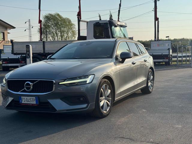 Volvo V60 D3 Geartronic Business Plus usato a MASSAROSA