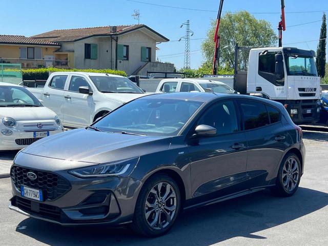 Ford Focus 1.0 EcoBoost Hybrid 125 CV 5p. ST-Line usato a MASSAROSA